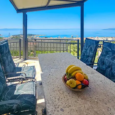Cozy In * Makarska